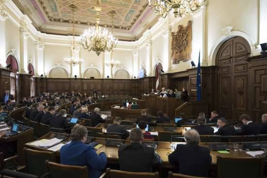 Латвийский парламент принял поправки к уголовному кодексу, наказывающие за "гибридную угрозу"