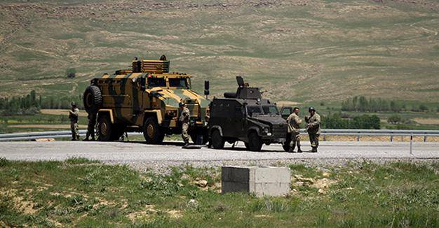 Четверо турецких военнослужащих погибли на юго-востоке Турции