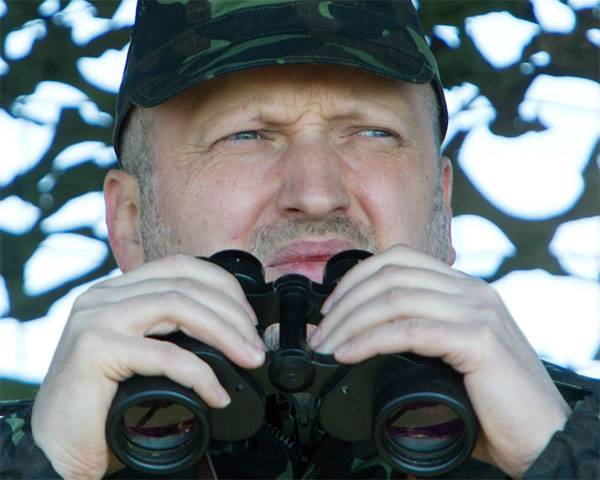 Турчинов предложил наладить на Украине выпуск ударных беспилотников, оснащённых ракетами