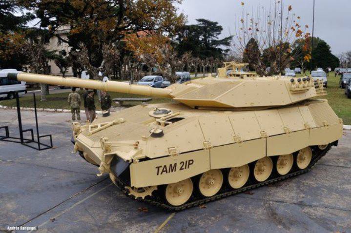 В Аргентине представлен прототип модернизированного танка ТАМ