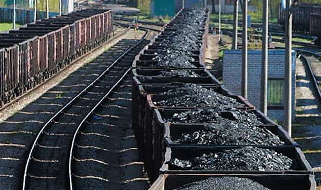 В Киеве объяснили необходимость закупки угля в ЛДНР "периодом, когда все включают кондиционеры"
