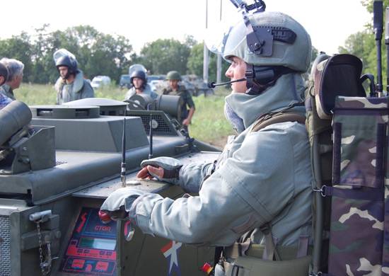 Военная техника, экипировка и специальная полоса препятствий для инженерных войск представлены в Муроме