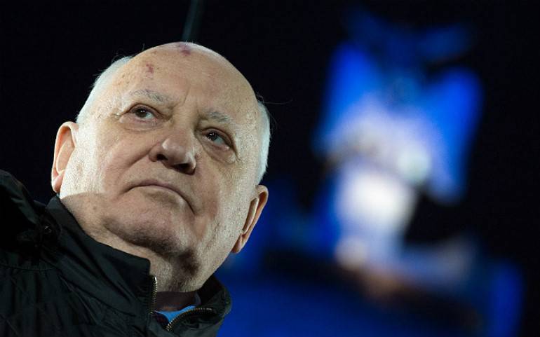 Горбачёв: НАТО ведёт подготовку к реальной войне