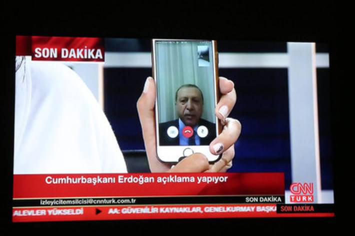 СМИ: Эрдогана планировали убить на курорте, а затем во время перелёта в Стамбул
