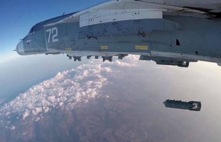 СМИ: Россия передала сирийским ВВС бомбардировщики Су-24М2