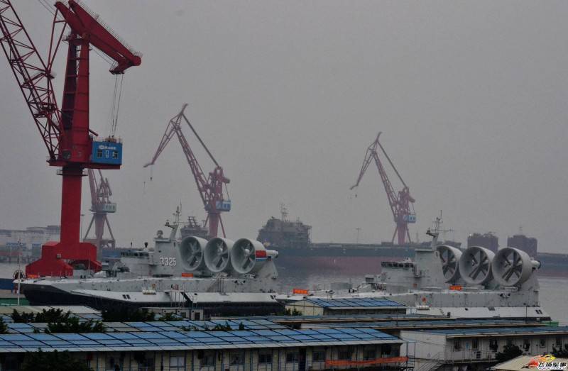 Китайские судостроители испытывают сложности с достройкой украинских десантных кораблей типа «Зубр»