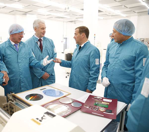 В России начала работу новая фабрика по производству микроэлектроники