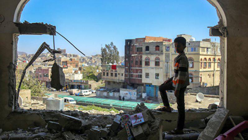 СМИ: Авиация арабской коалиции нанесла удар по школе в Йемене