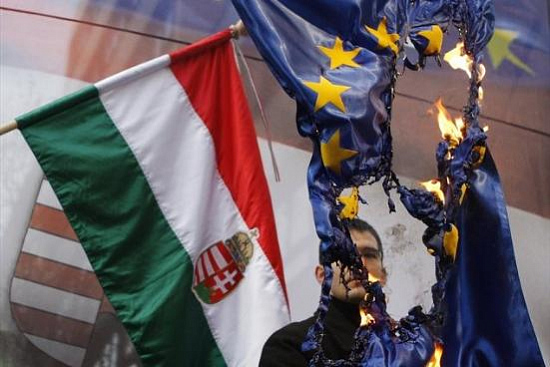 «Неглубокий мыслитель» посоветовал вышвырнуть Венгрию из ЕС