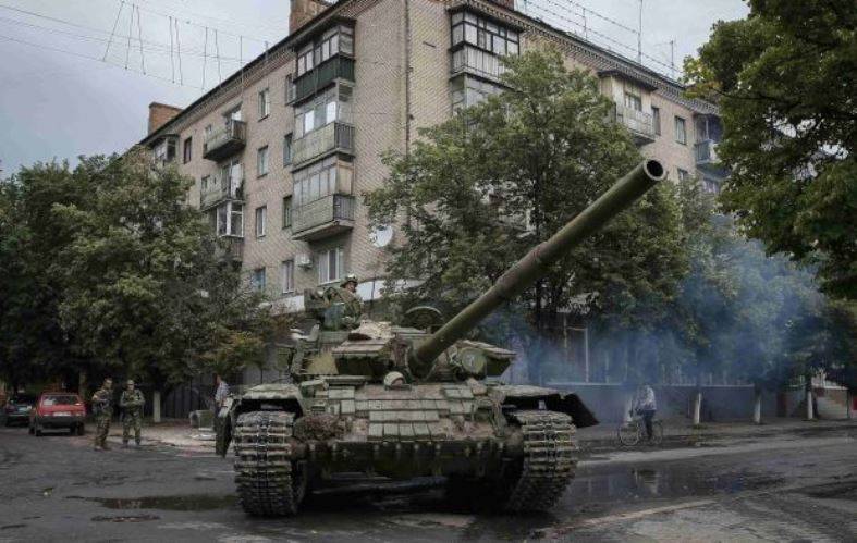 Республики Донбасса готовы к отводу войск от линии соприкосновения