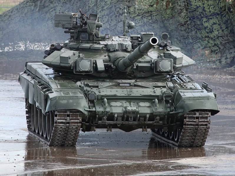 Россия поставит Вьетнаму до сотни танков Т-90