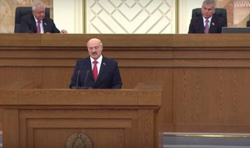 Лукашенко заявил об "окончании нефтегазовых баталий с Россией"
