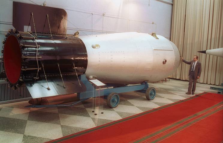 "Царь-бомба": как СССР показал миру "Кузькину мать"