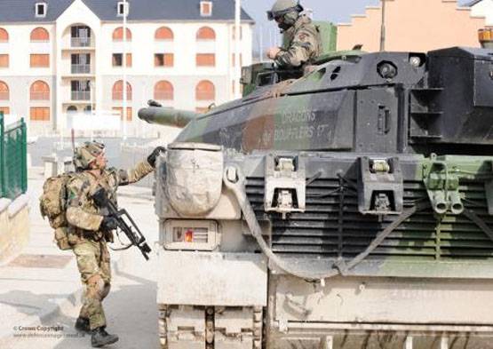 Франция отправит в Эстонию 300 военнослужащих и бронетехнику