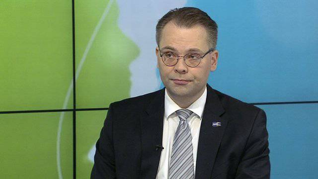 Финский министр обороны не видит угрозы со стороны России