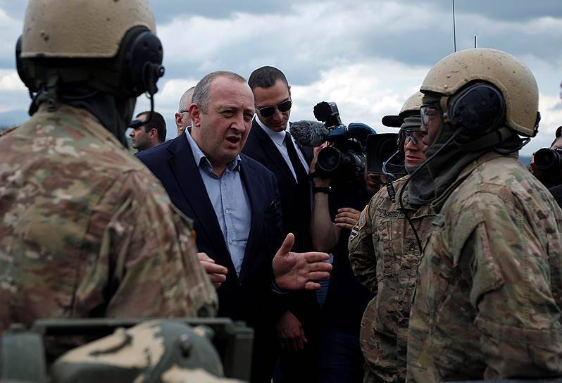Президент Грузии: страна должна выигрывать войны «без сражения и кровопролития»