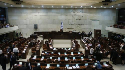 Кнессет принял законопроект о легализации еврейских поселений