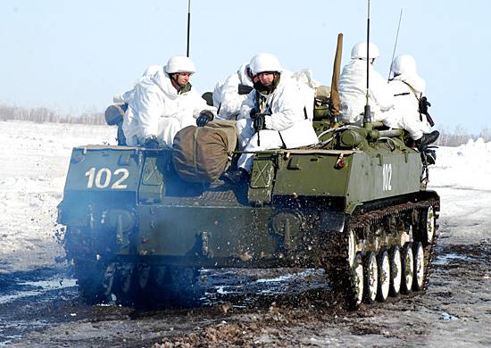 Госдума РФ приняла законопроект о краткосрочном военном контракте