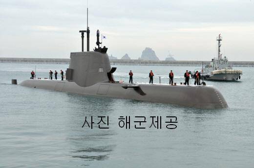В Южной Корее началось строительство третьего подводного ракетоносца