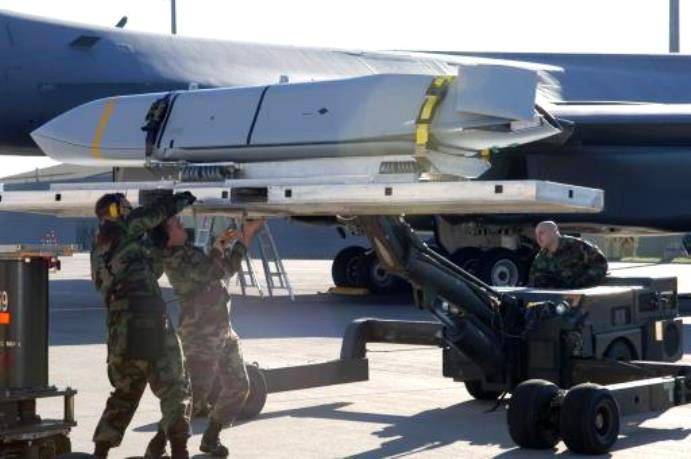 США поставят Польше крылатые ракеты JASSM-ER