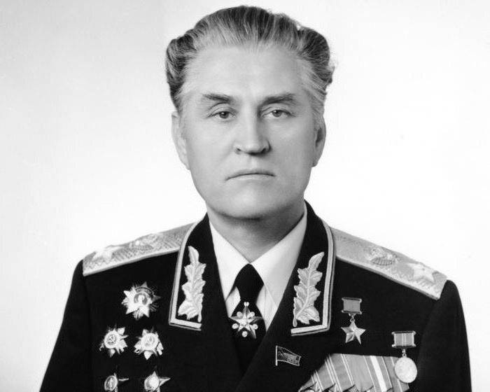 15 января 1917 года родился маршал Василий Иванович Петров