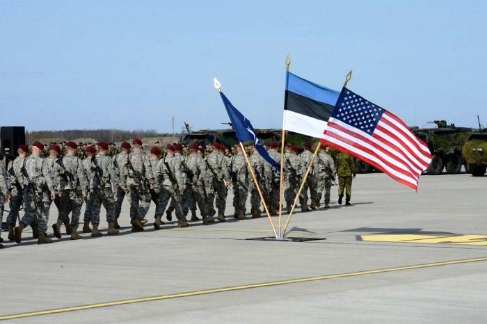 США и Эстония заключат договор о военном сотрудничестве