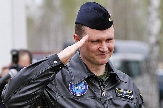 Командующего ВВС Литвы уволили за намерение ремонтировать Ми-8 в РФ