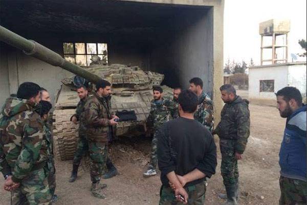Сирийская армия продвигается к Пальмире и блокирует ИГ* в Эль-Бабе