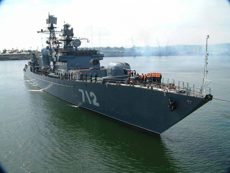 ВМФ РФ получит сторожевой корабль "Неустрашимый" в 2017 году