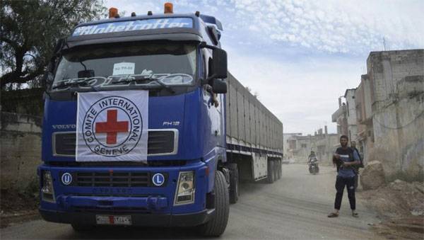 Боевики разграбили гумконвой Красного Креста и Полумесяца в Сирии