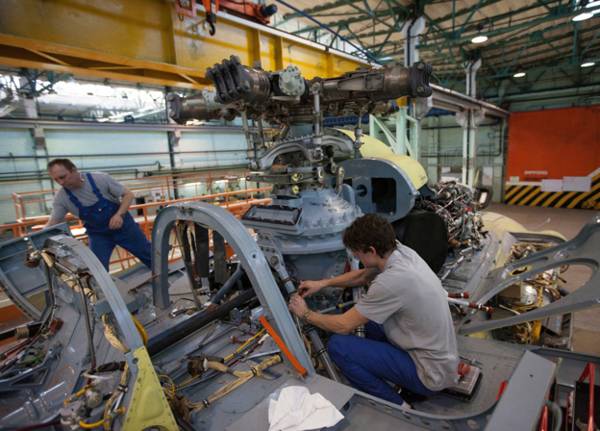 В Новосибирске ремонтируются 30 индийских Ми-17