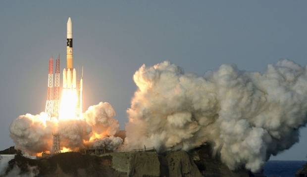 Япония вывела на орбиту разведывательный спутник