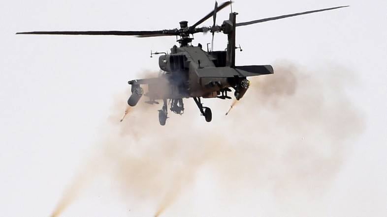 AH-64 Apache расстрелял лодку с сомалийскими беженцами