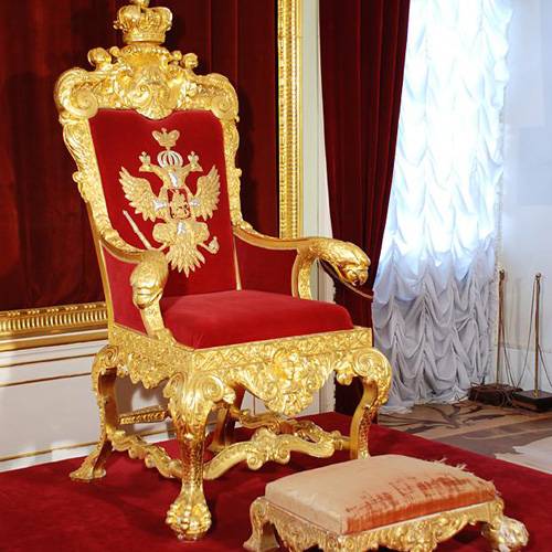 Подавляющее большинство россиян против монархии
