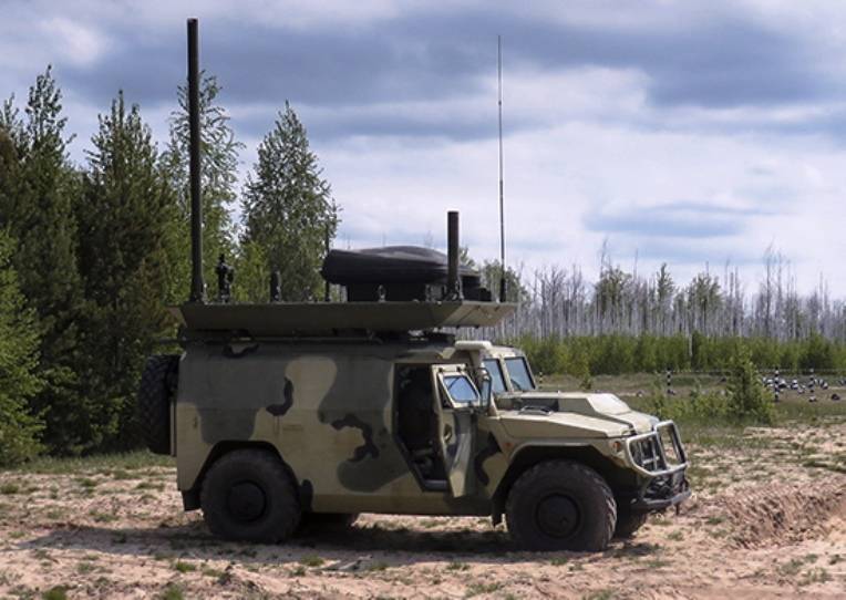 Российские специалисты РЭБ подавили средства связи «противника» на учении в Таджикистане