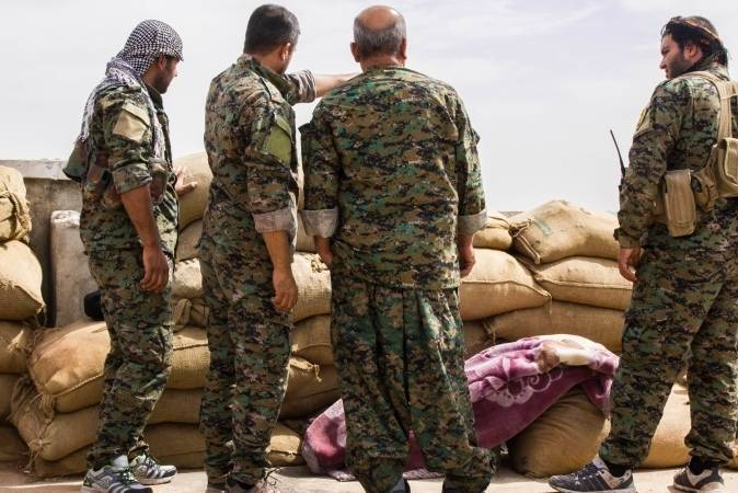 МО Турции не одобряет привлечение курдов к освобождению Ракки