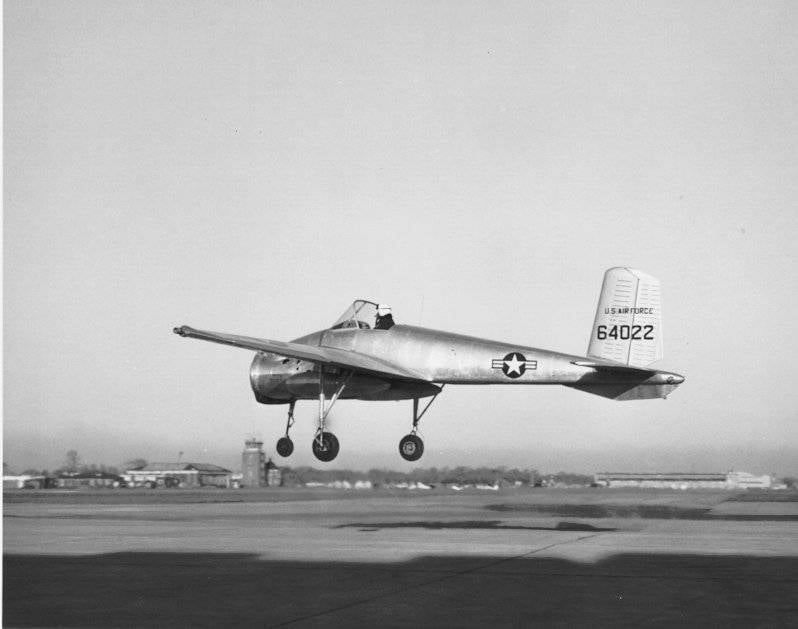 Bell X-14: экспериментальная модель самолёта вертикального взлёта и посадки