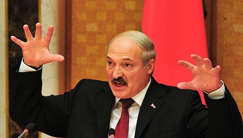 Лукашенко: Запад пытается разорвать единство Белоруссии и России