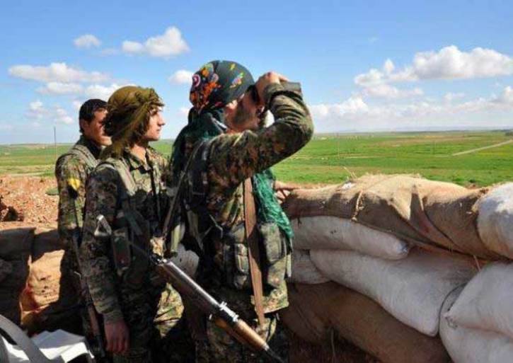 Курды сообщили о серьёзных потерях боевиков под Раккой