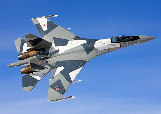 Су-35С осуществили полёты в Арктической зоне