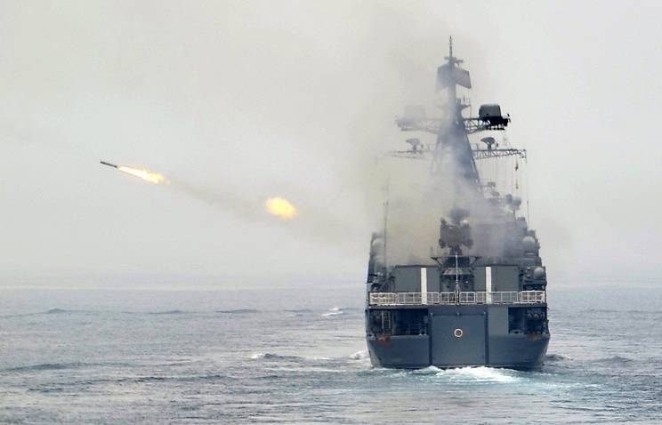 ВМФ РФ предупредил авиакомпании о проведении стрельб у восточного побережья Ливии