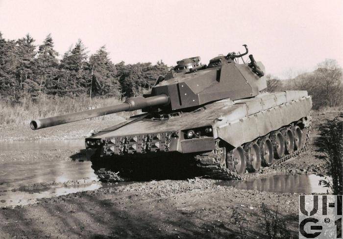 Основной боевой танк Panzer 68 Erprobungsträger (Швейцария)