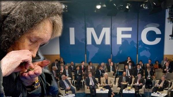 МВФ рекомендует оставить часть россиян без средств к жизни