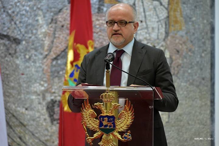 МИД Черногории обвинил РФ во вмешательстве во внутренние дела страны
