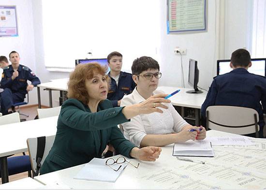 МО РФ переводит курсантов на пользование электронными  учебниками