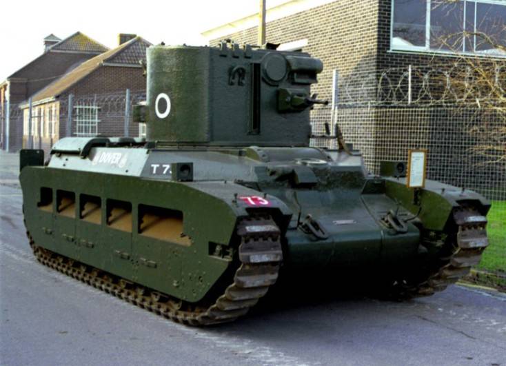 Прожекторные танки Canal Defence Light (Великобритания)