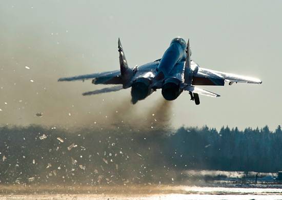 Курские экипажи МиГ-29 подняты по тревоге в рамках учений