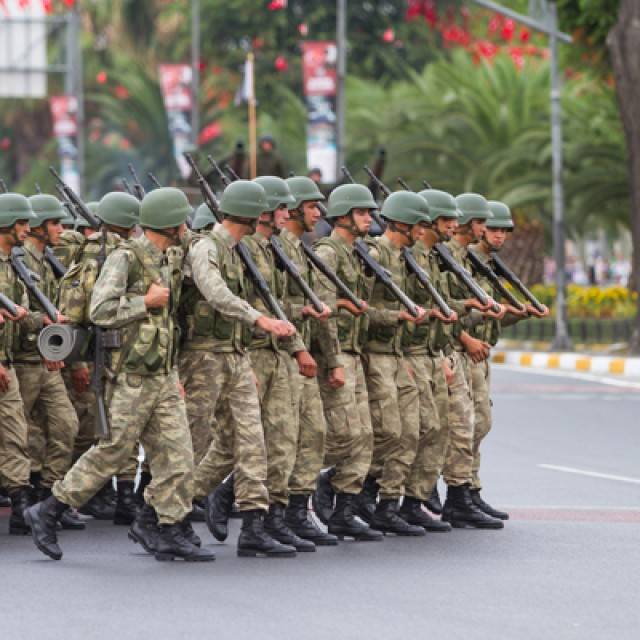 Турция ускоренно занялась подготовкой закона о развертывании войск в Катаре
