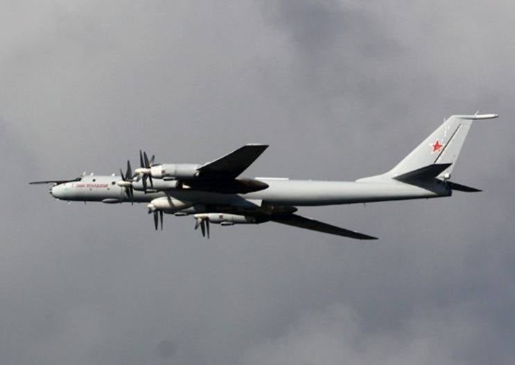 Противолодочные Ту-142МЗ приступили к тренировкам на Дальнем Востоке