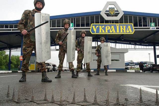 Крымская граница: 168 километров дуги мучений